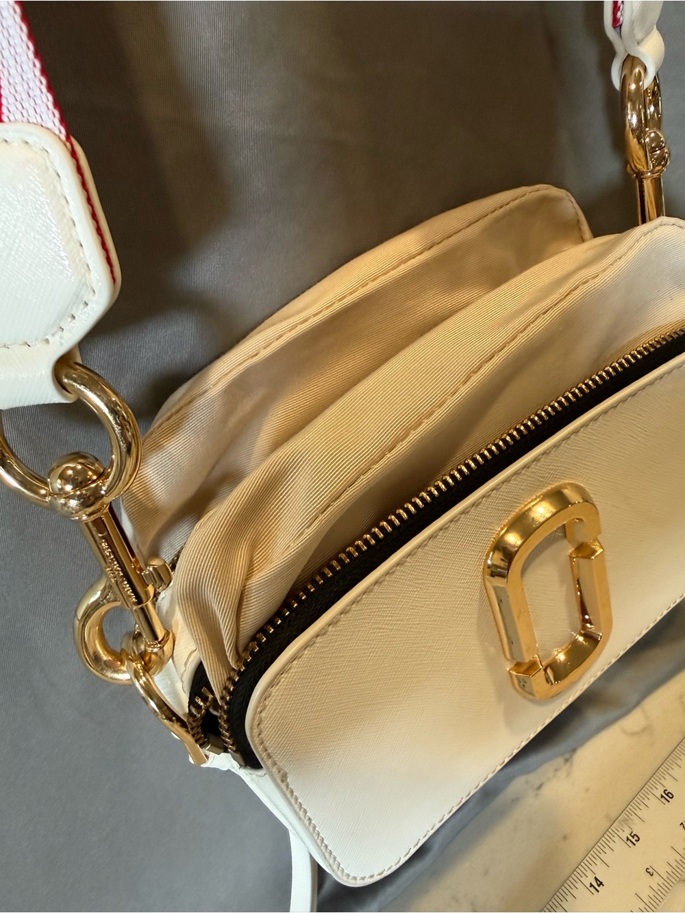 Marc Jacobs Cream Snapshot Crossbody with Red Polka Dot Strap - Picture 16 of 16